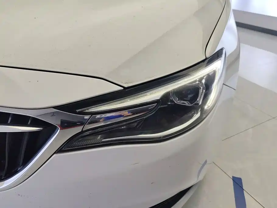 Buick Excelle — миниатюра 5