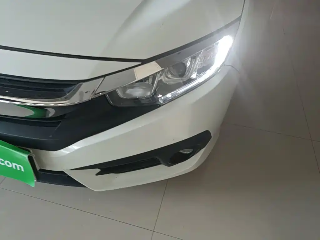 Honda Civic — миниатюра 24