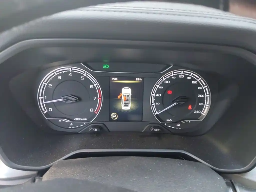 Geely Vision X6 — миниатюра 4
