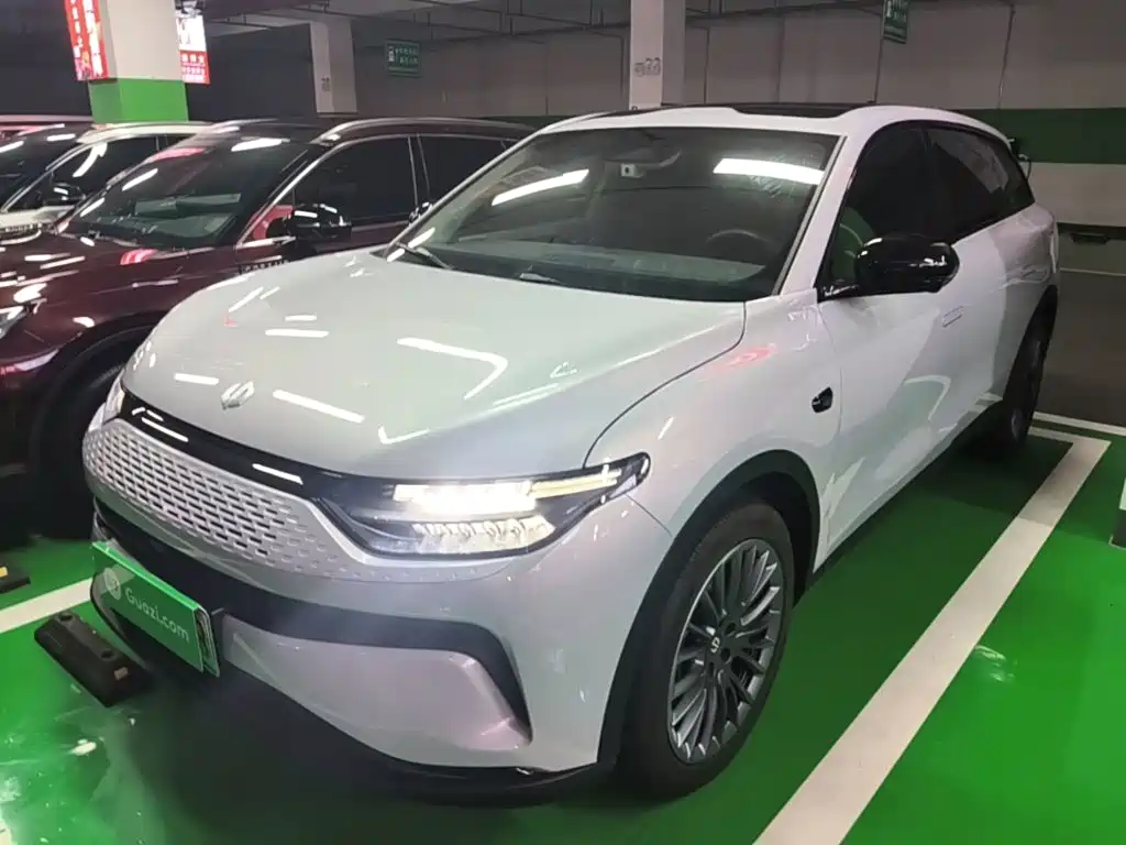 Leapmotor Leapmotor C11 — миниатюра 2