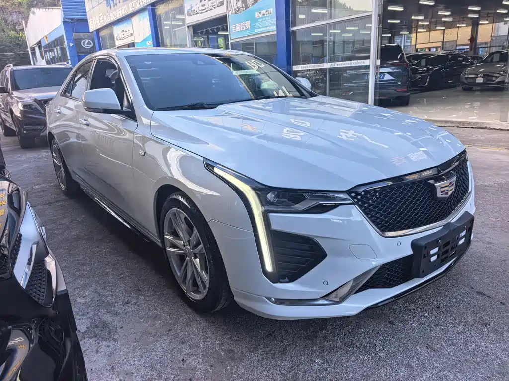 Cadillac CT4 — миниатюра 3