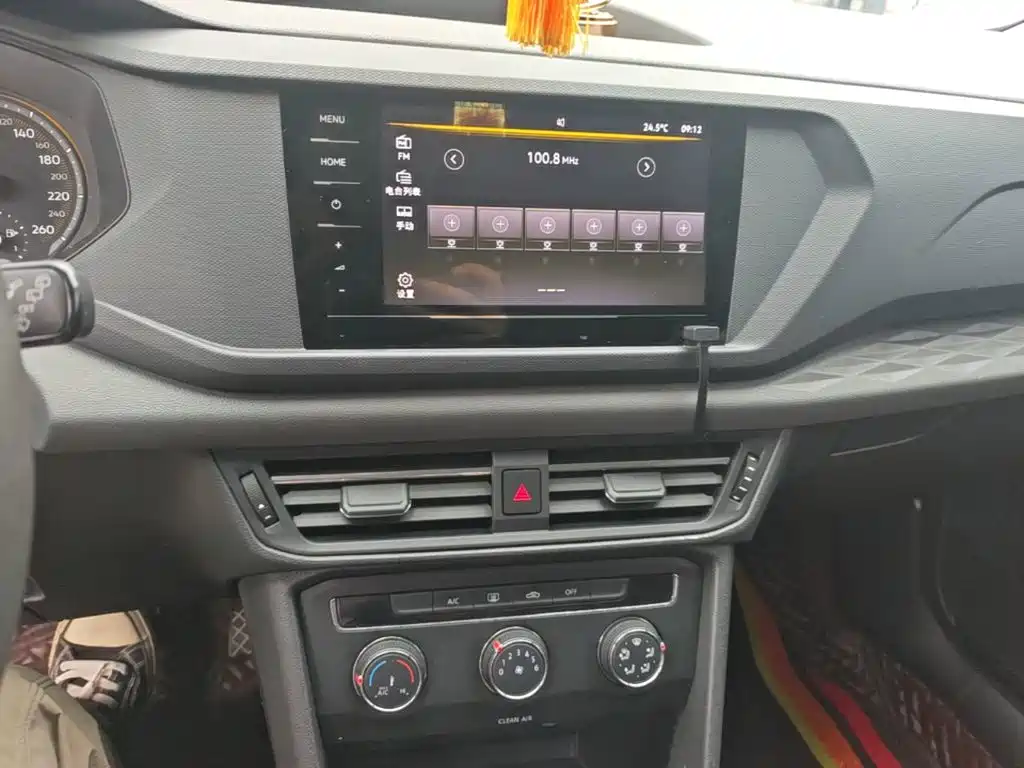 Volkswagen Tharu — миниатюра 13