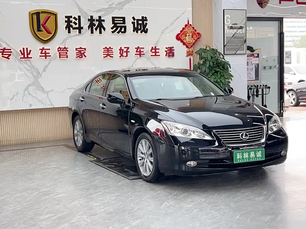 Lexus ES — миниатюра 3