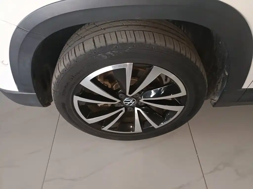 Volkswagen Tharu — миниатюра 23