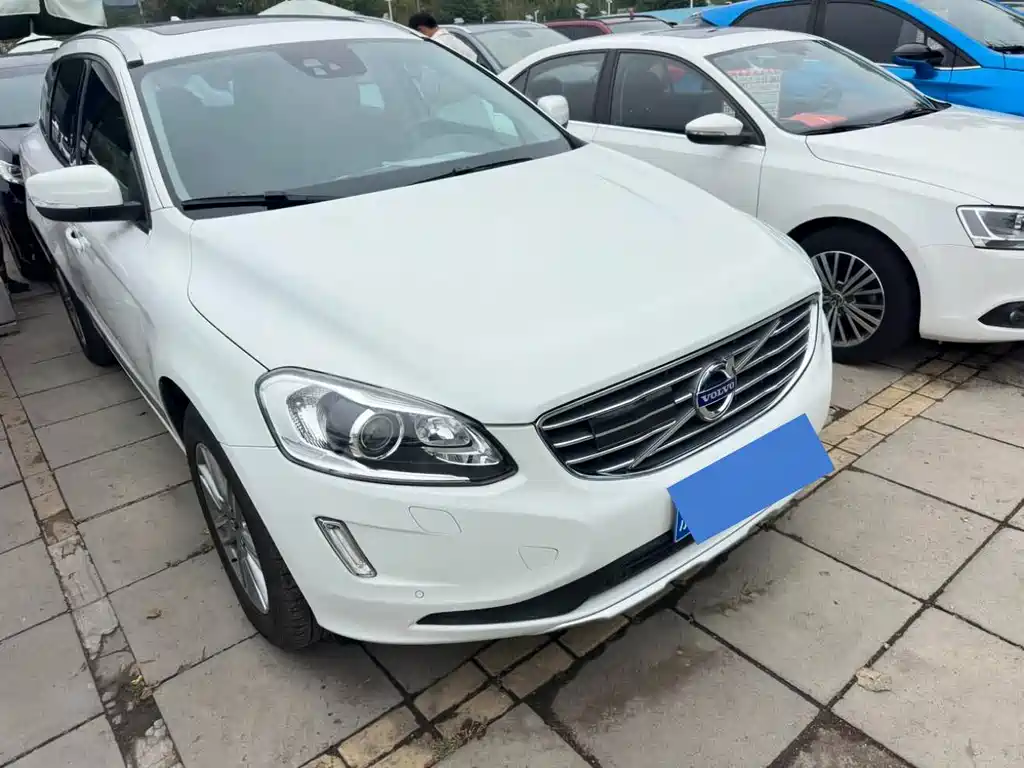 Volvo XC60 — миниатюра 3