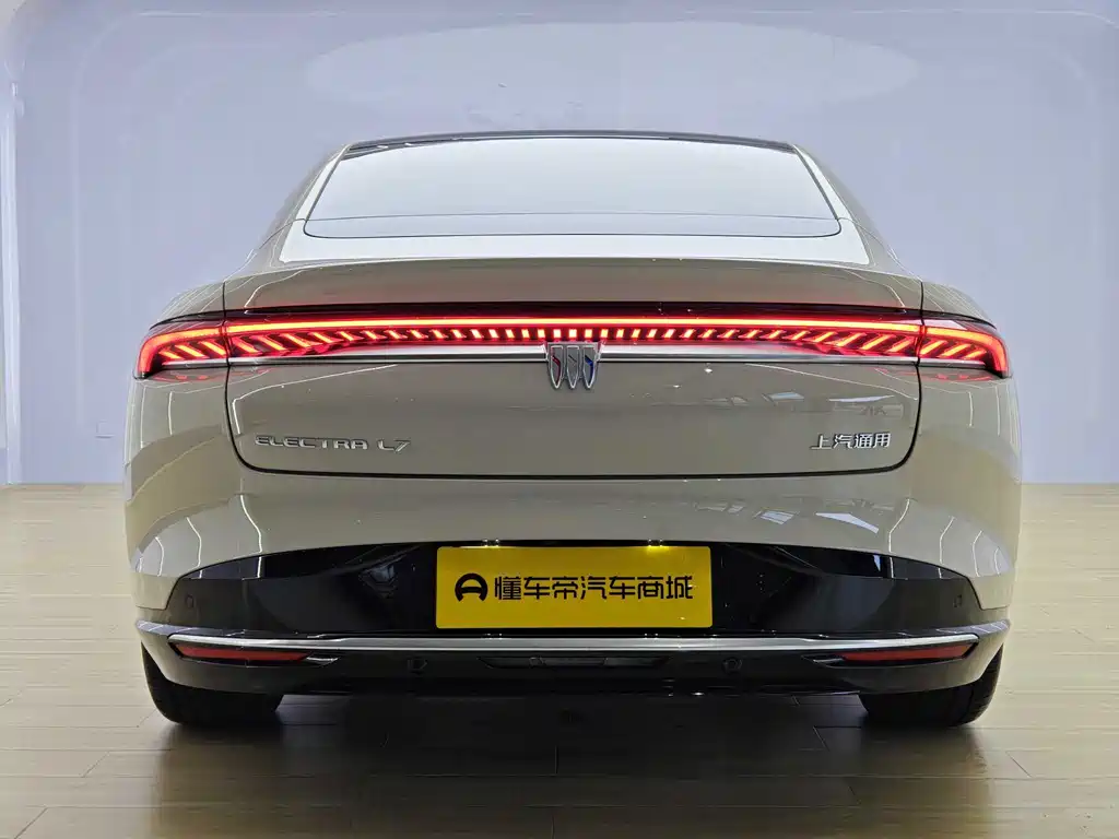 Buick L7