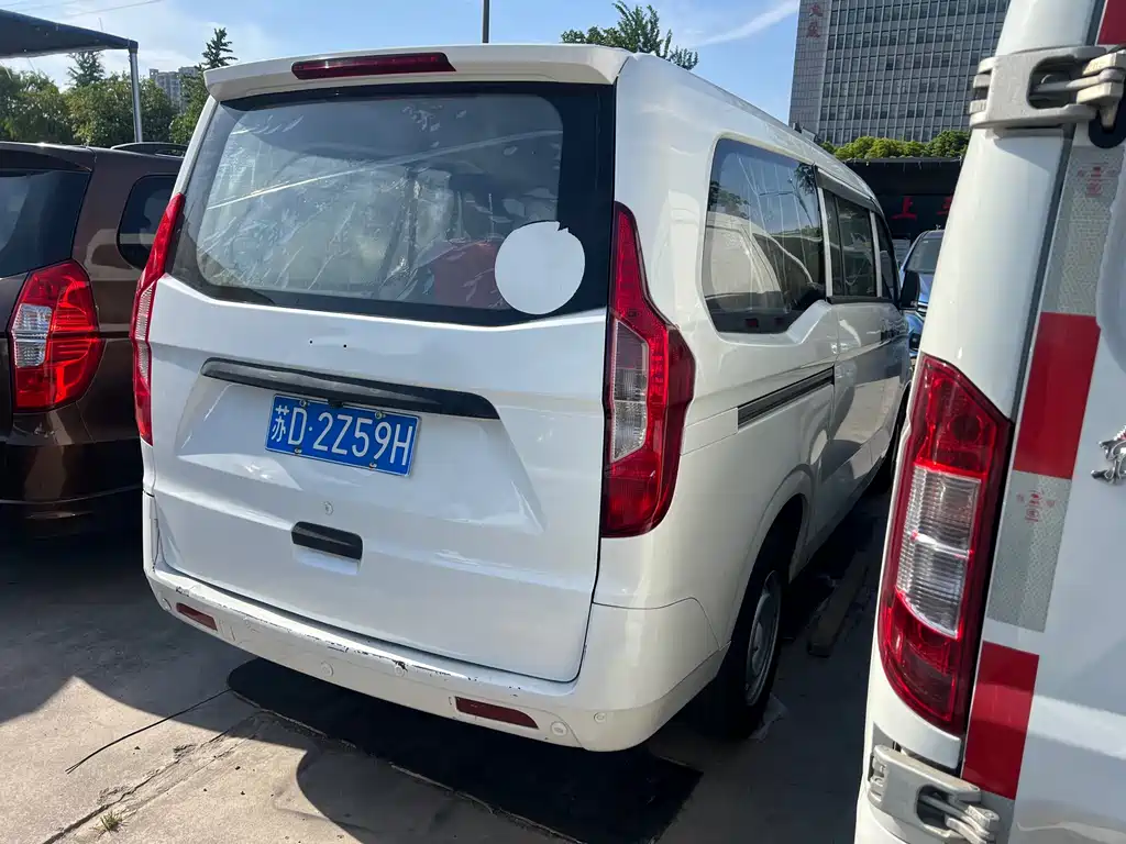 Wuling Zhengcheng Classic — миниатюра 4