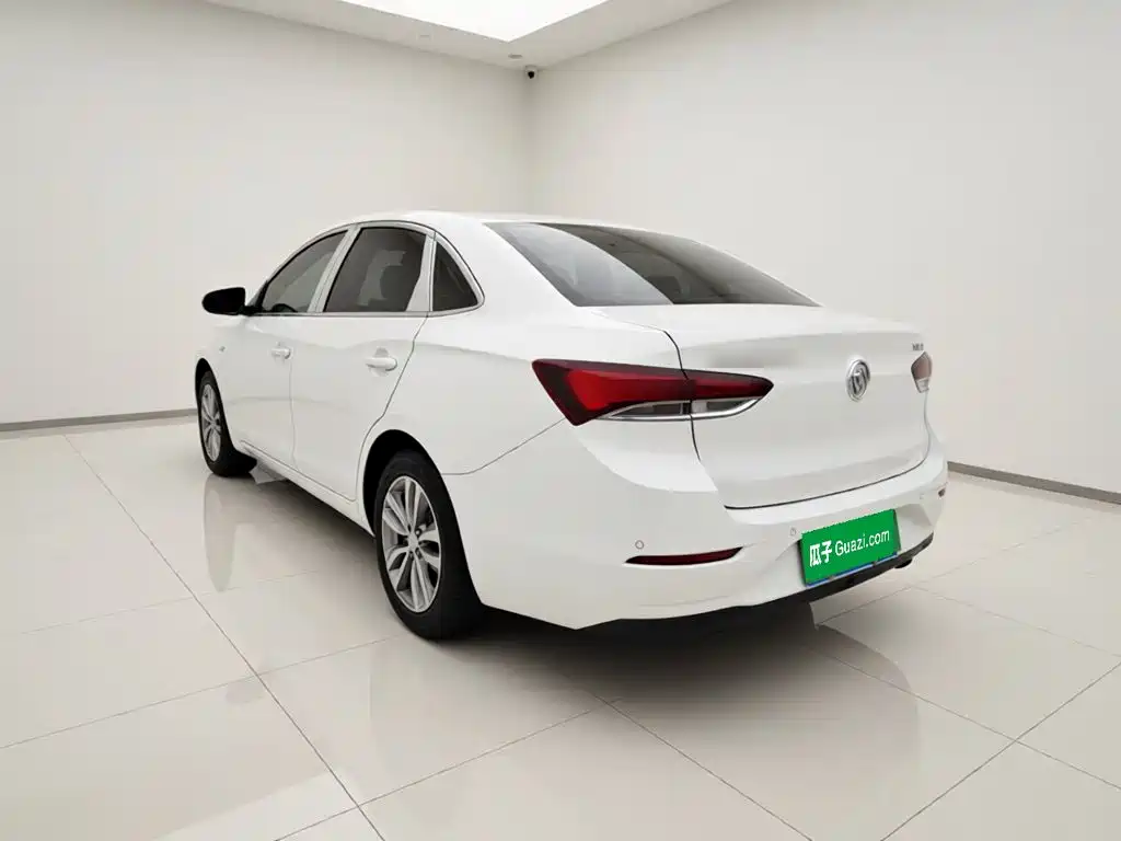Buick Excelle — миниатюра 4