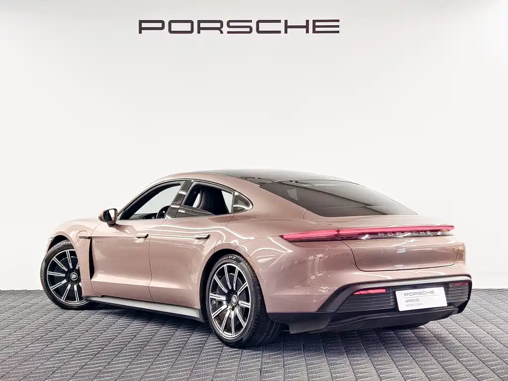 Porsche Taycan — миниатюра 4