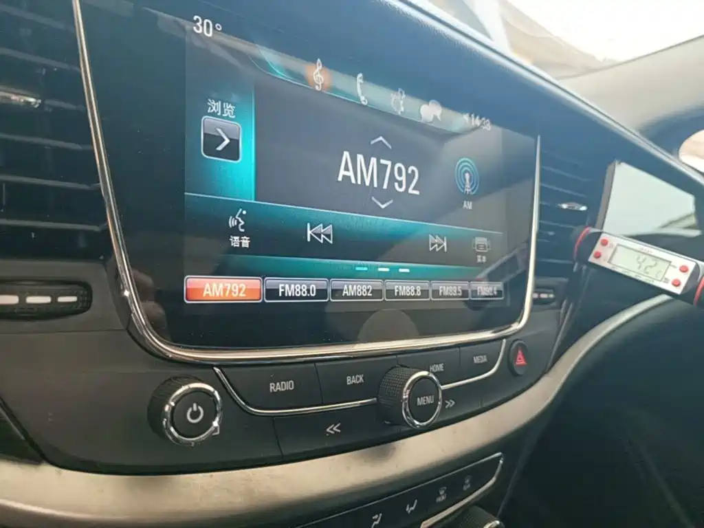 Buick Verano — миниатюра 13