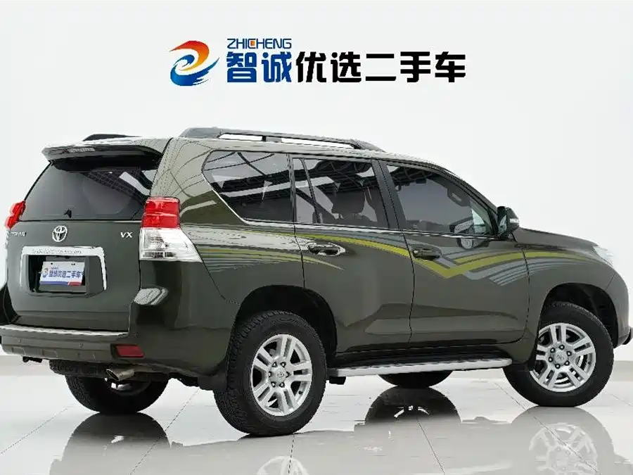 Toyota Land Cruiser Prado 2010 4.0L AT VX NAVI