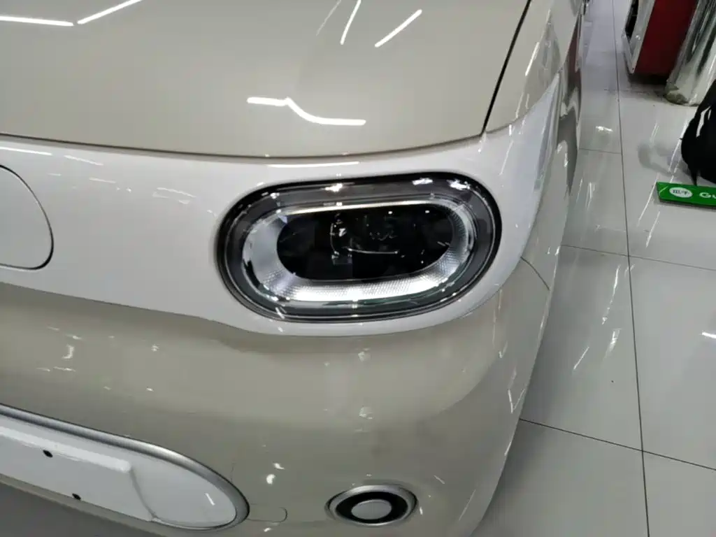Wuling MINIEV — миниатюра 24