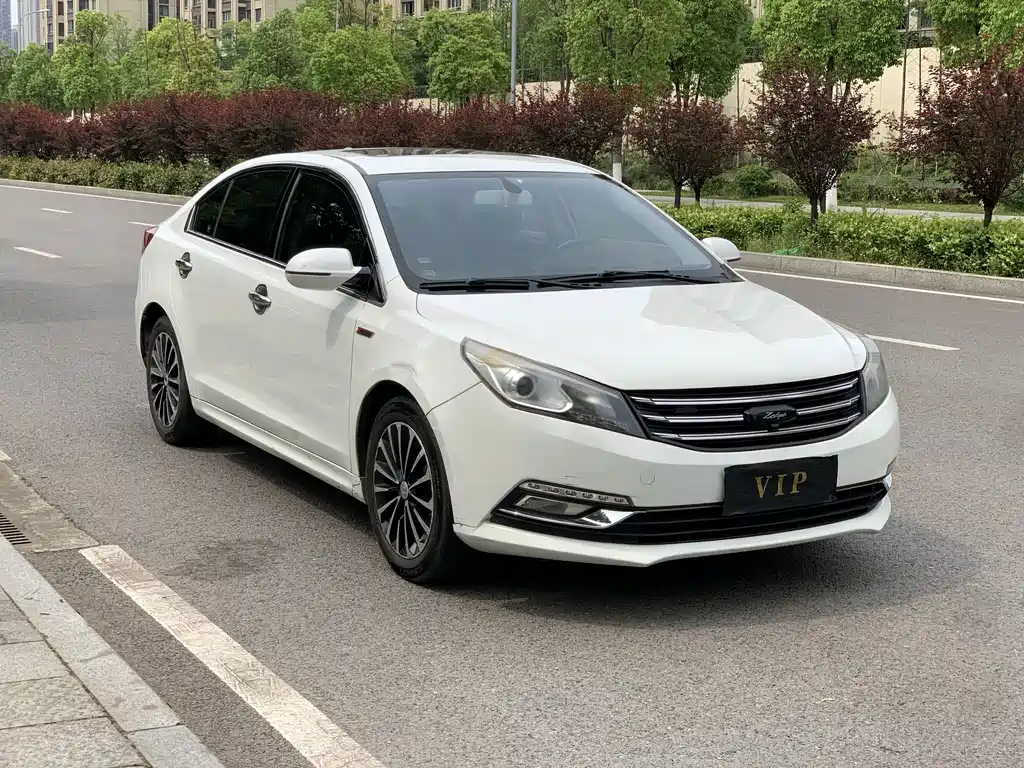 Zotye Z560 2017 1.5T CVT Luxury