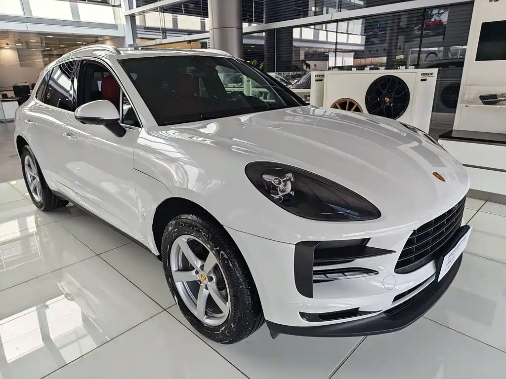 Porsche Macan — миниатюра 4