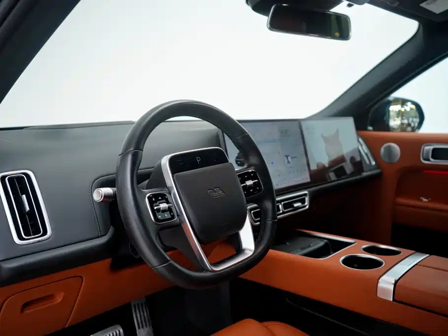 Li Auto Li L8 — миниатюра 16