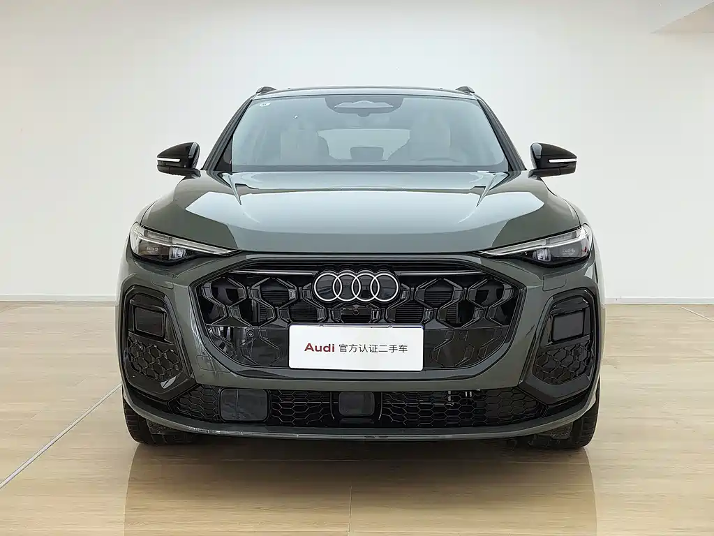 Audi Q5L — миниатюра 2