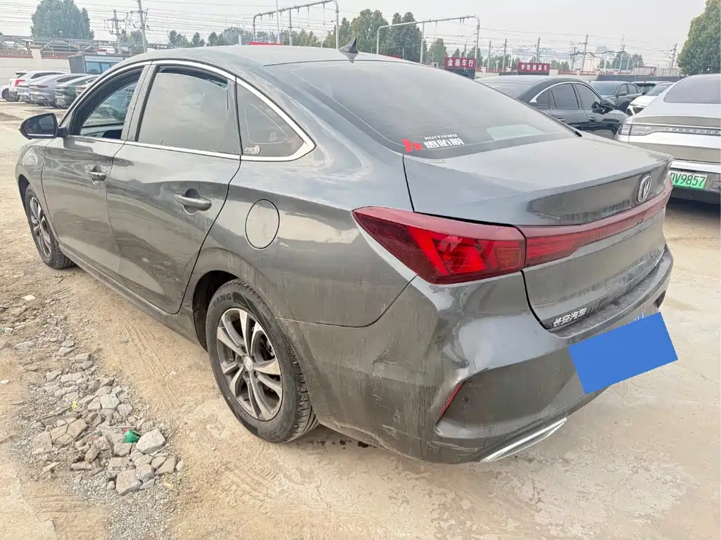 Changan Eado — миниатюра 7