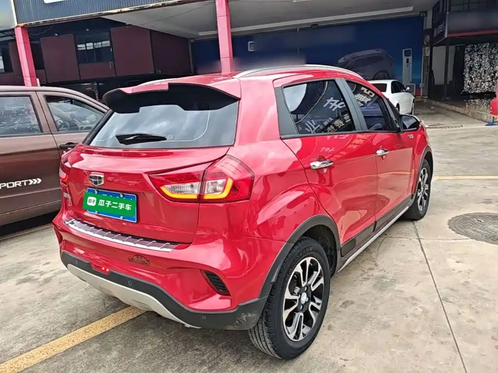 Geely Vision X3 — миниатюра 7