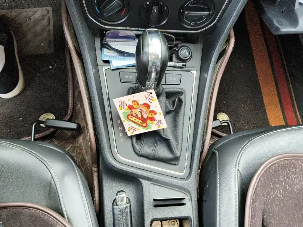 Volkswagen Lavida — миниатюра 15