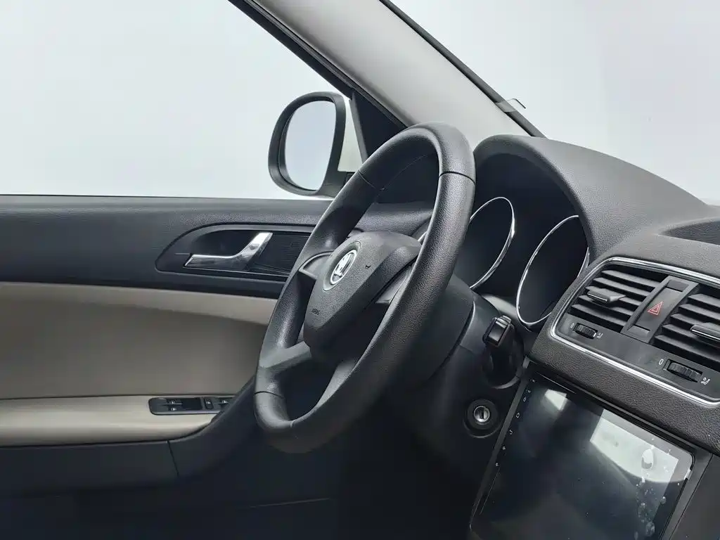 Skoda Yeti — миниатюра 22