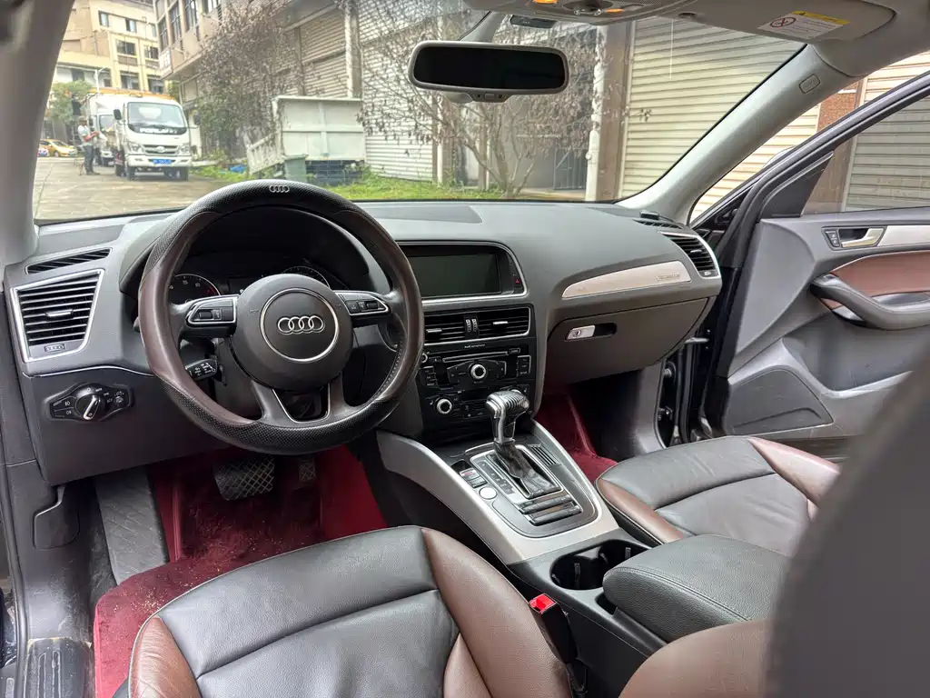 Audi Q5 — миниатюра 12