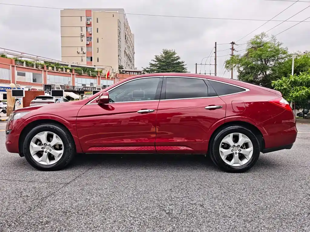 Honda Crosstour — миниатюра 8