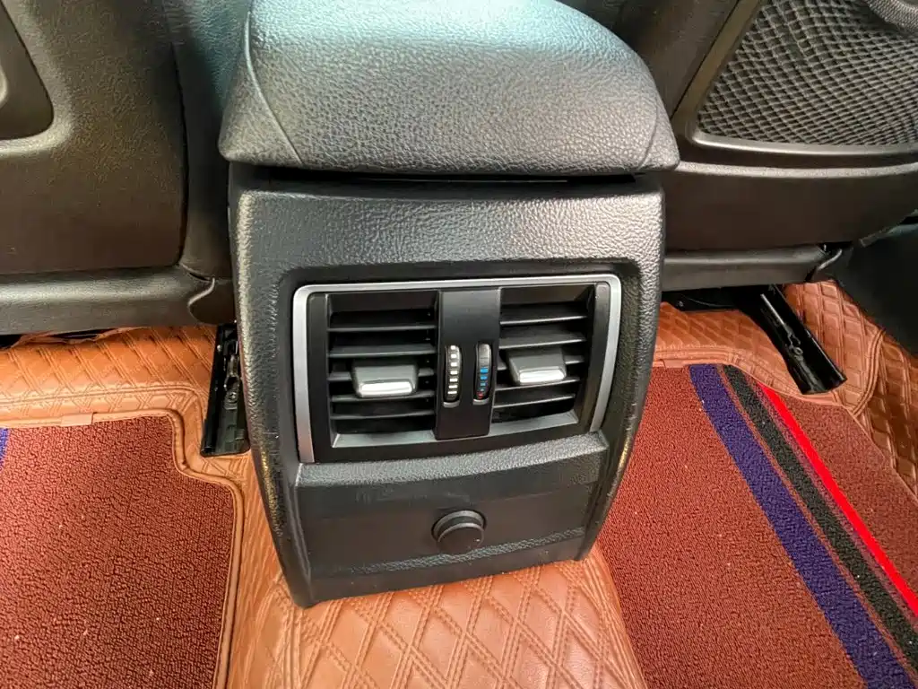 BMW 3 Series — миниатюра 18