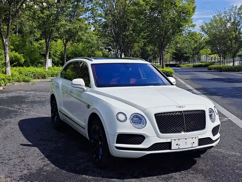 Bentley Bentayga — миниатюра 3