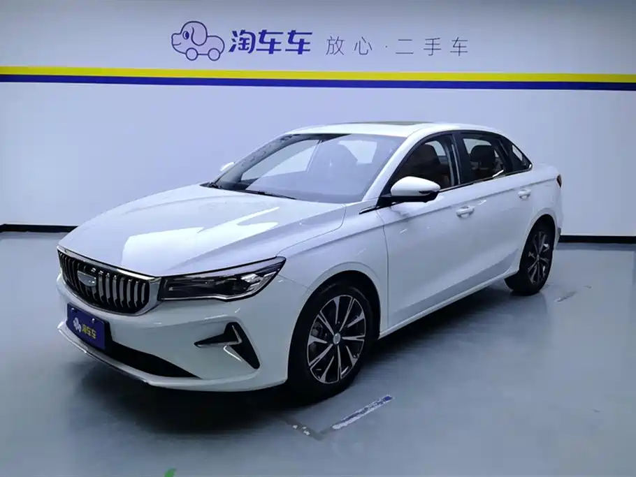 Geely Emgrand 2024