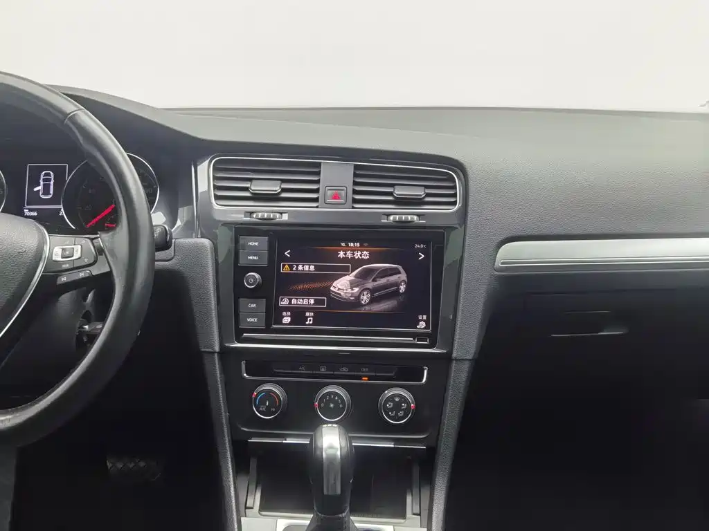 Volkswagen Golf — миниатюра 12