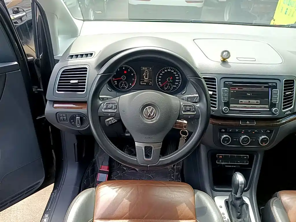 Volkswagen Sharan — миниатюра 11