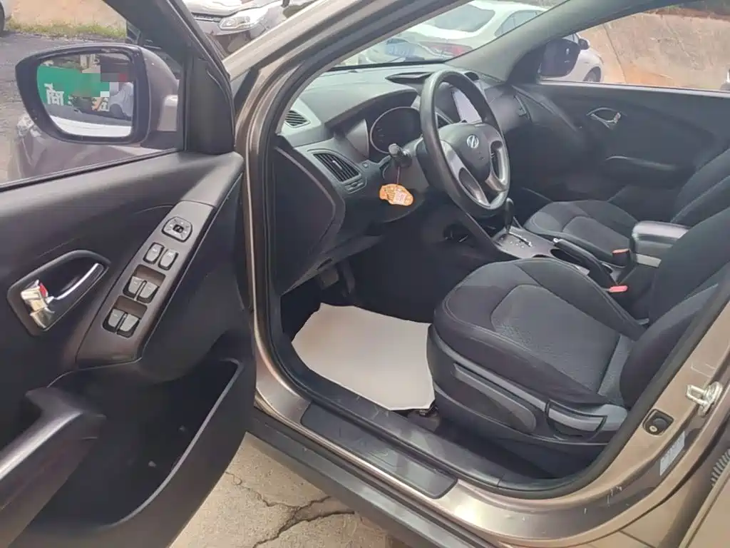 Hyundai ix35 — миниатюра 16