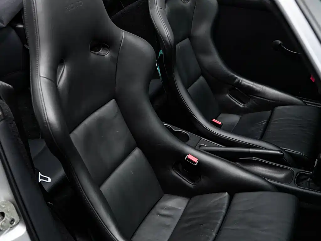 Porsche 911 1999 3.6L MT