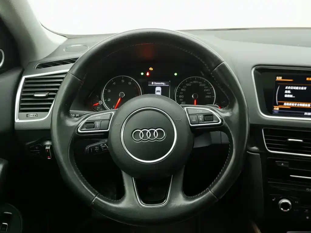 Audi Q5 — миниатюра 11