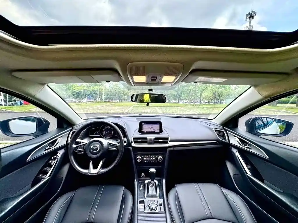 Mazda 3 Axela — миниатюра 2