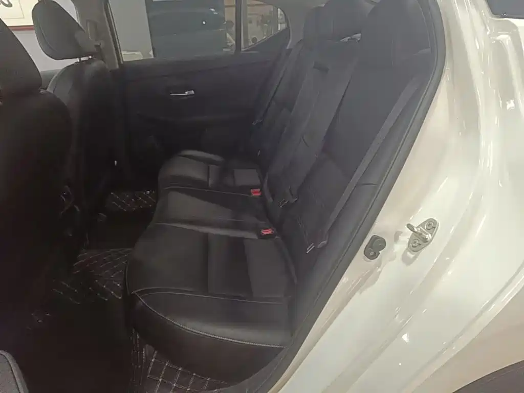 Nissan Sylphy — миниатюра 17