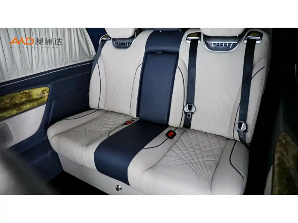 Mercedes-Benz V-Class — миниатюра 9