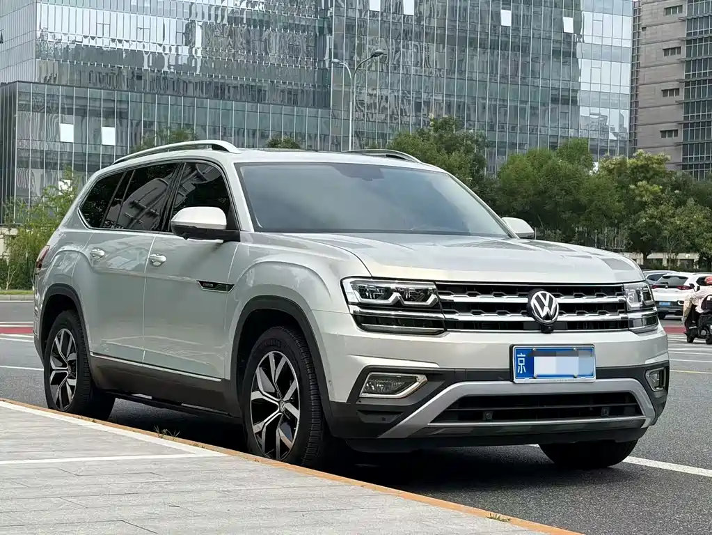 Volkswagen Teramont — миниатюра 3