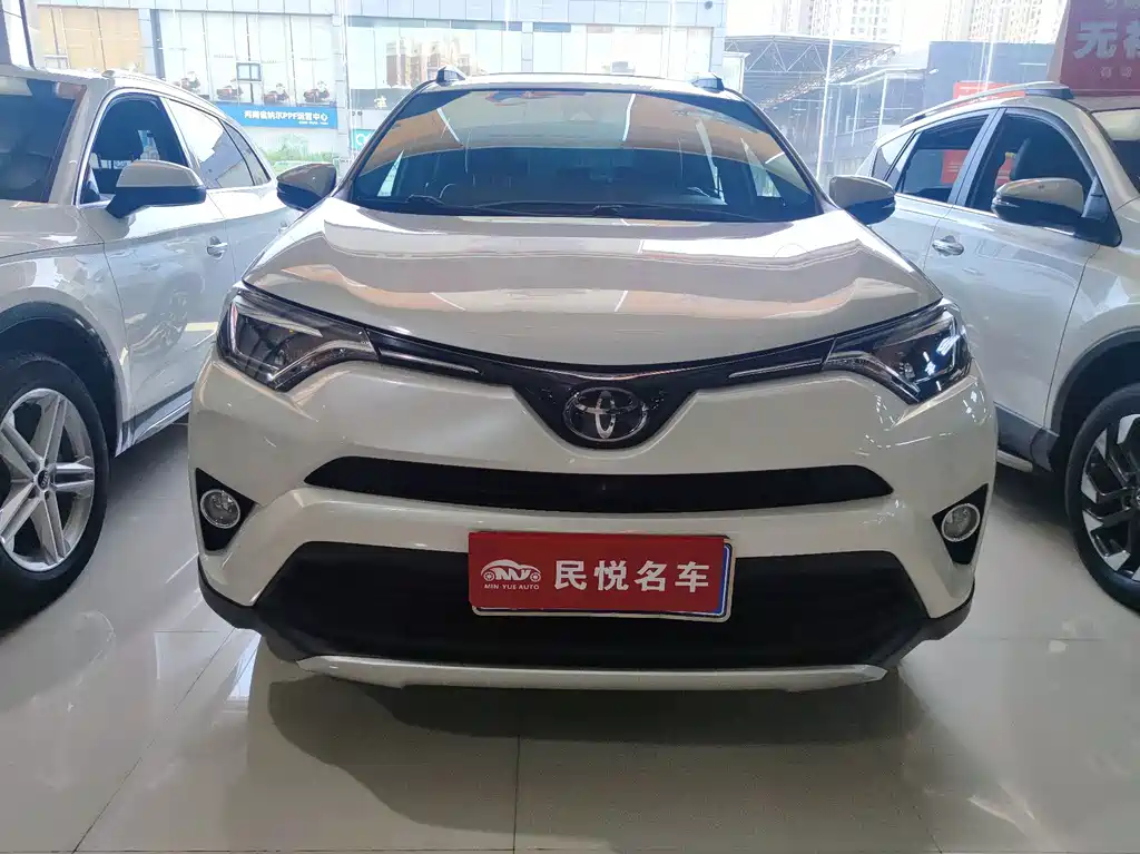 Toyota RAV4 — миниатюра 2