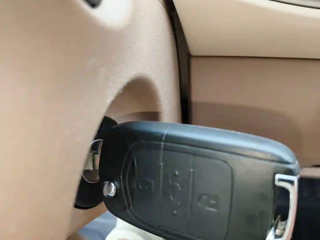 Wuling MINIEV — миниатюра 9