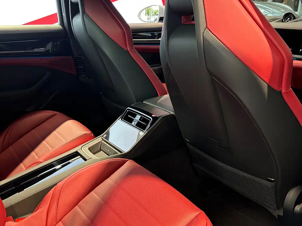 Porsche Panamera — миниатюра 8