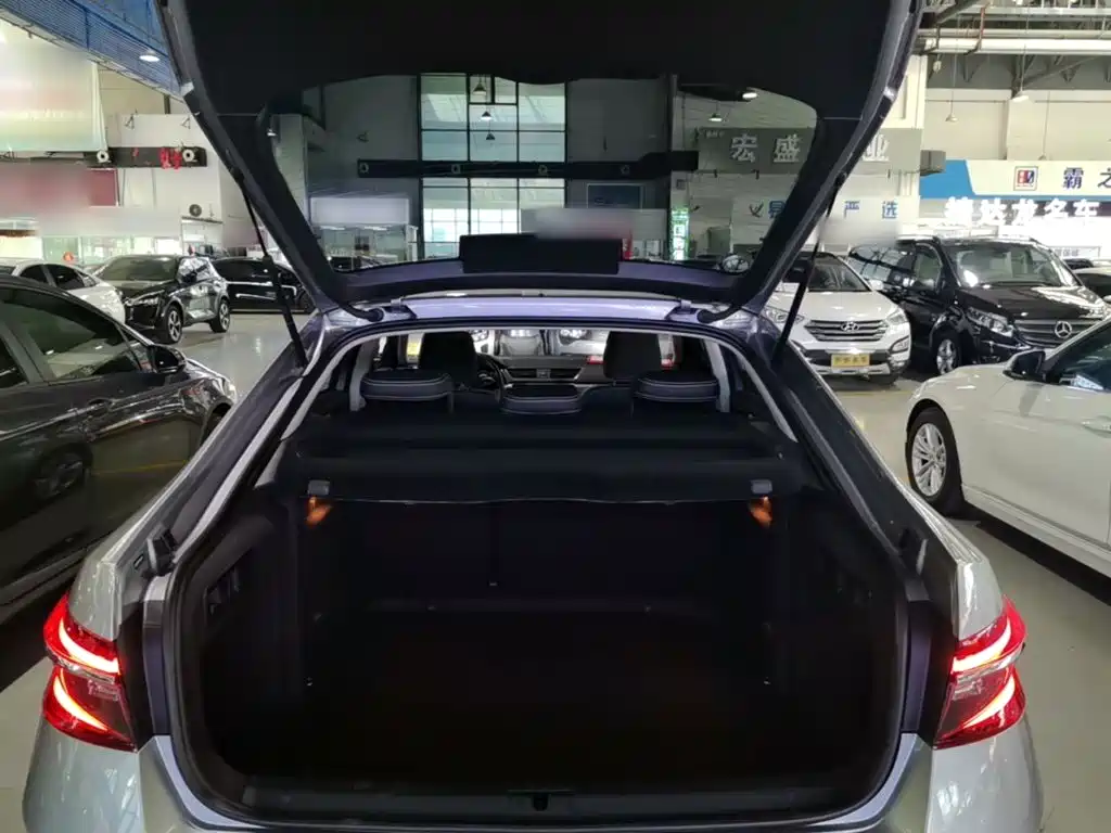 Skoda Superb — миниатюра 19