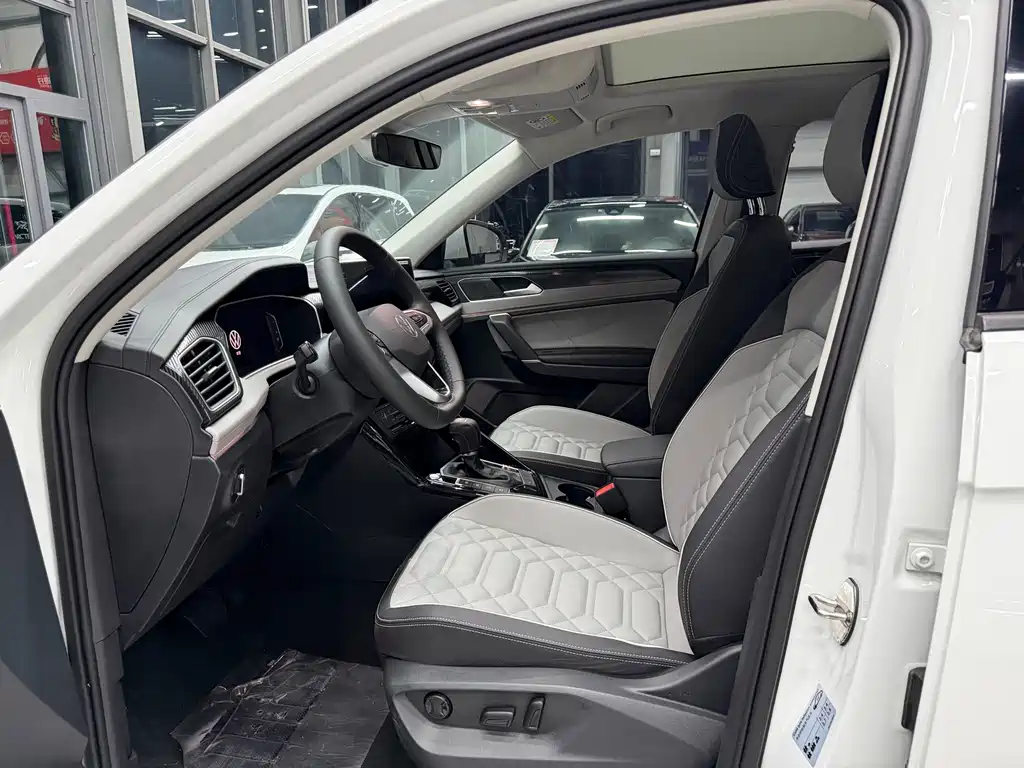 Volkswagen Tayron — миниатюра 8