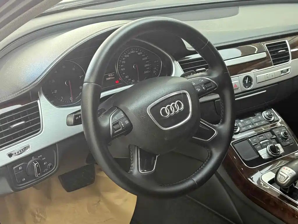 Audi A8 A8L 45 TFSI quattro Comfort Type, фото 5