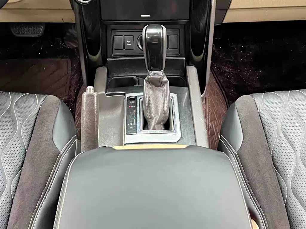 Toyota Prado (Import) — миниатюра 18