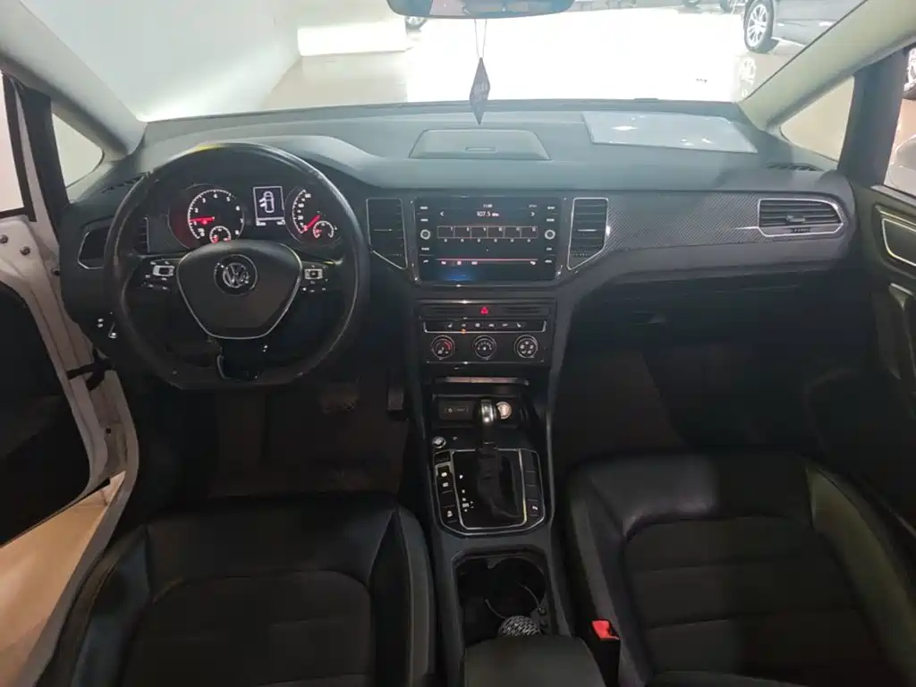 Volkswagen Golf Sportsvan — миниатюра 10