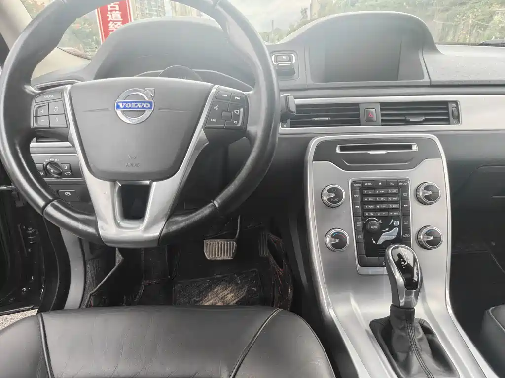 Volvo S80L — миниатюра 8