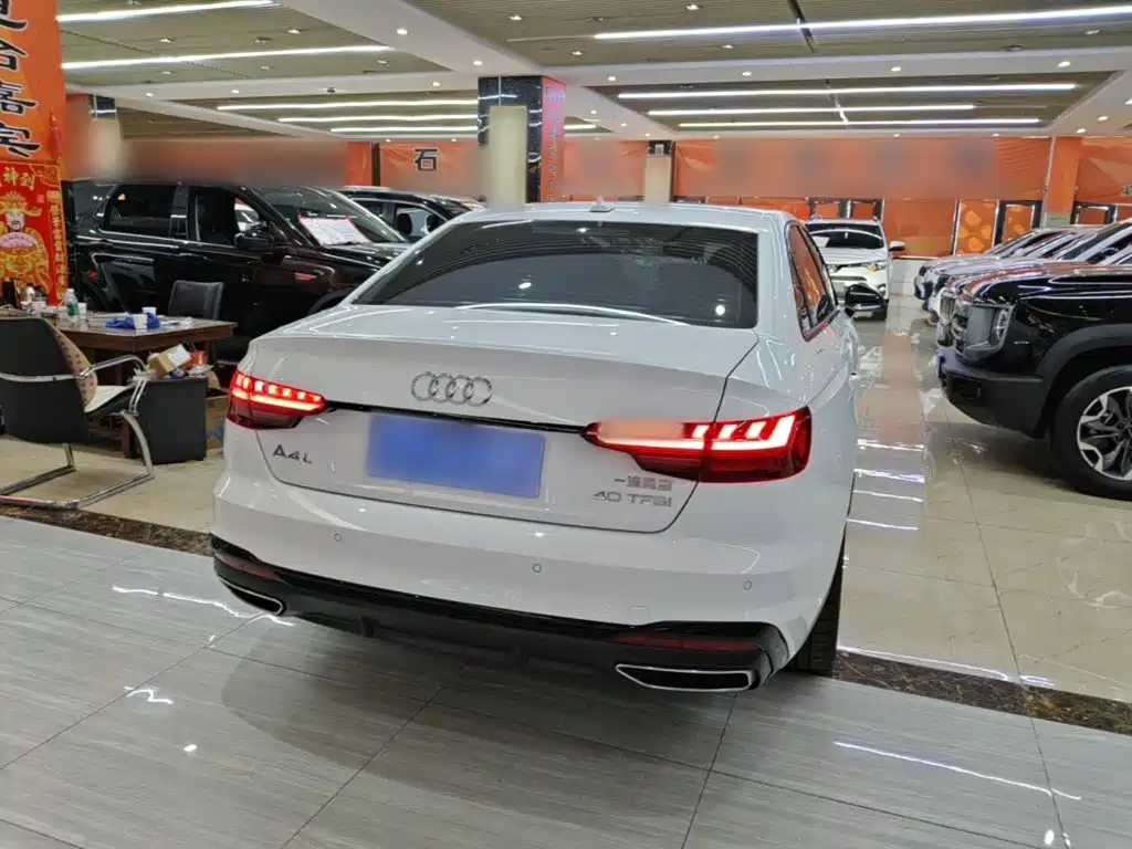 Audi A4L — миниатюра 7