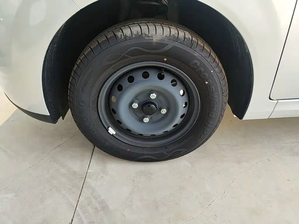Wuling Hongguang EV — миниатюра 23