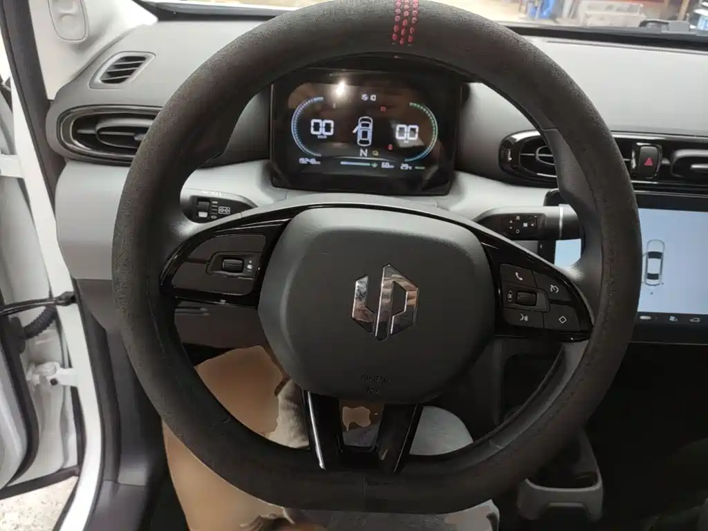 Leapmotor Leapmotor T03 — миниатюра 11